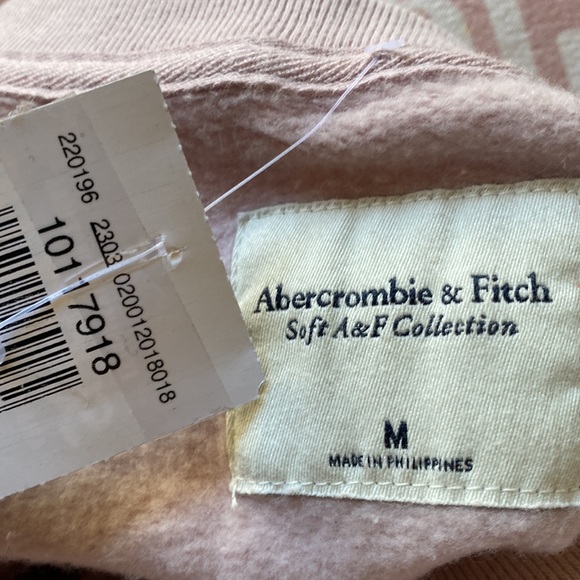 ❤️SOLD❤️ NWT Abercrombie & Fitch Womens Sweatshirt Pullover Beige/Tan Medium - Picture 10 of 10